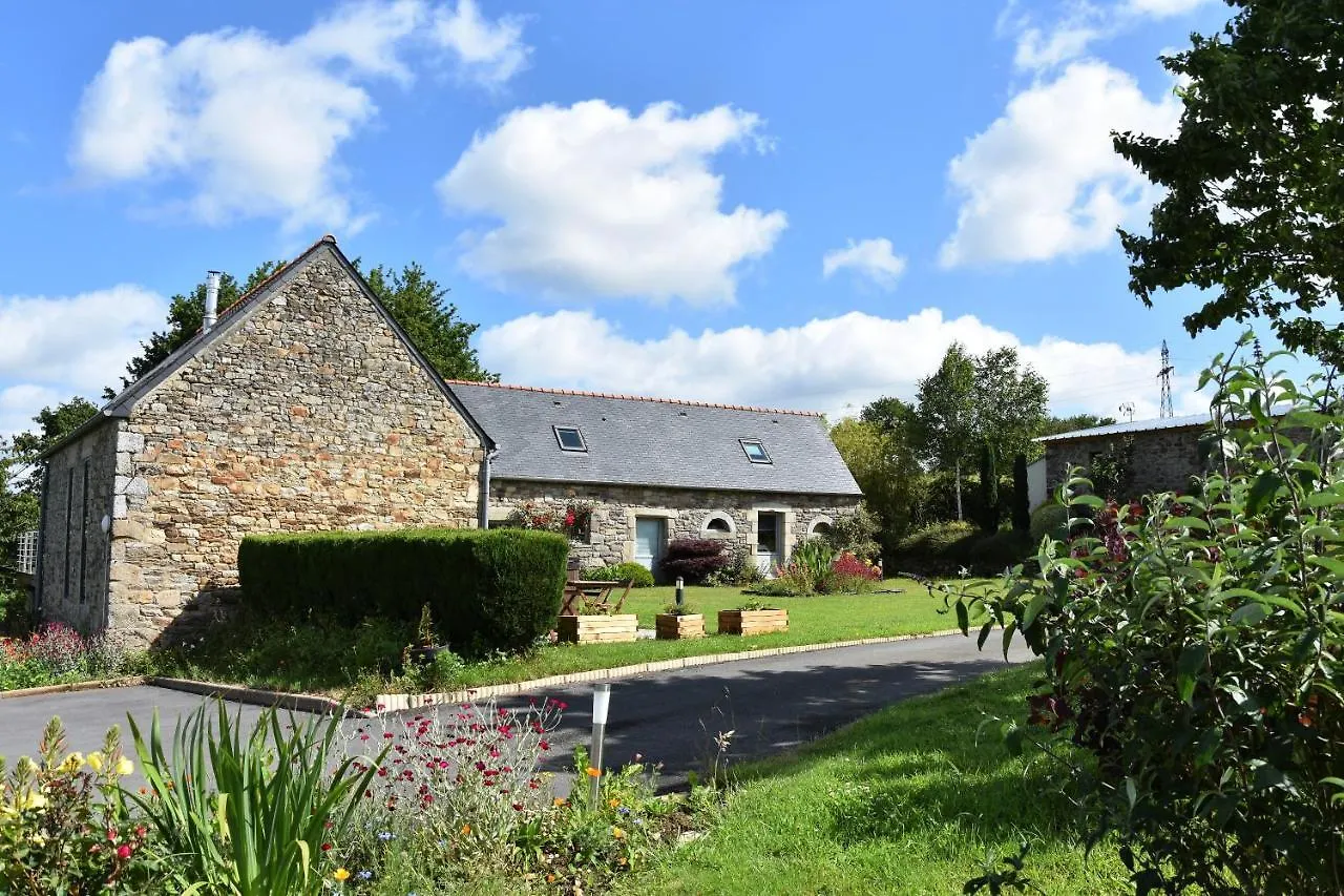Holiday home Keryanti Domaine De Lesleac'H Guest House Plouegat-Moysan