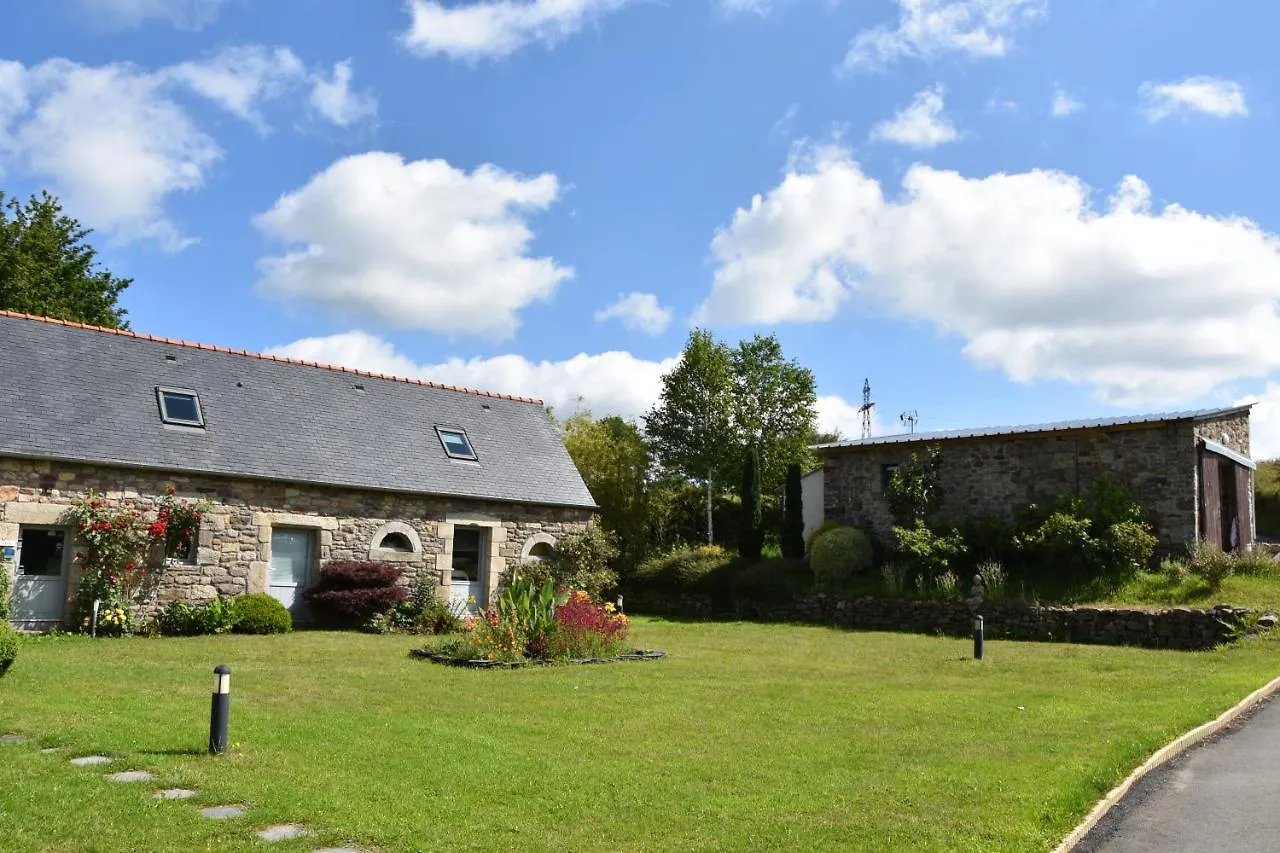 Keryanti Domaine De Lesleac'H Guest House Plouegat-Moysan Holiday home Le Ponthou